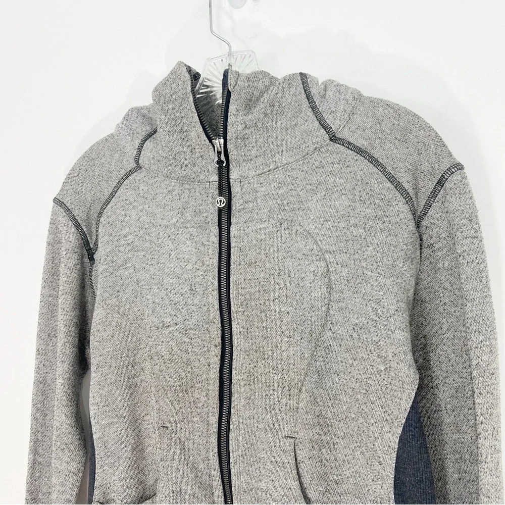 Lululemon On The Daily Hoodie Heathered Black / Heathered Dark Grey Size 4 - Picture 4 of 10